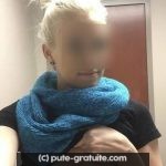 Une belle blonde pas timide pour vous soulager contre quelques services